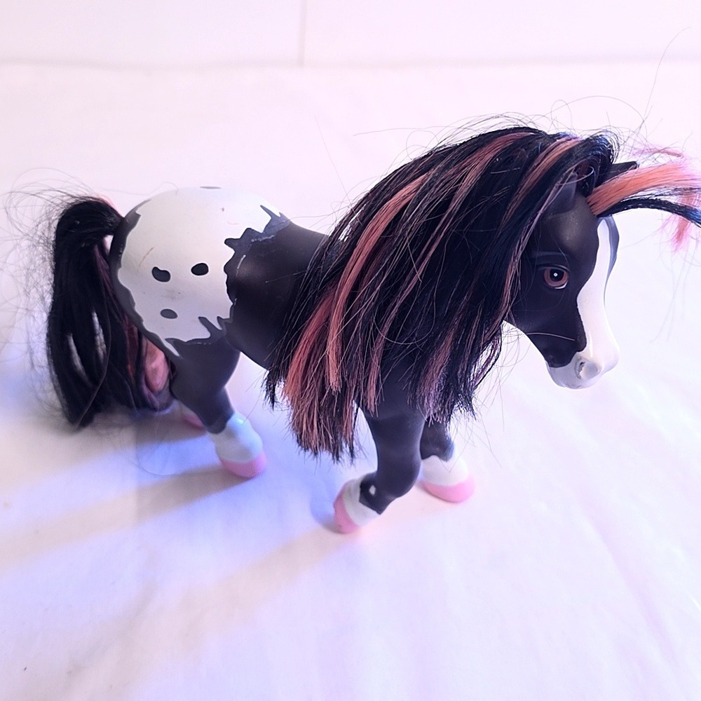 Breyer Horse Figure Black White Pink Spotted Brushable Mane 2010 Collectible Toy